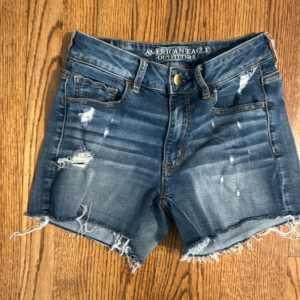 AR SHORTS